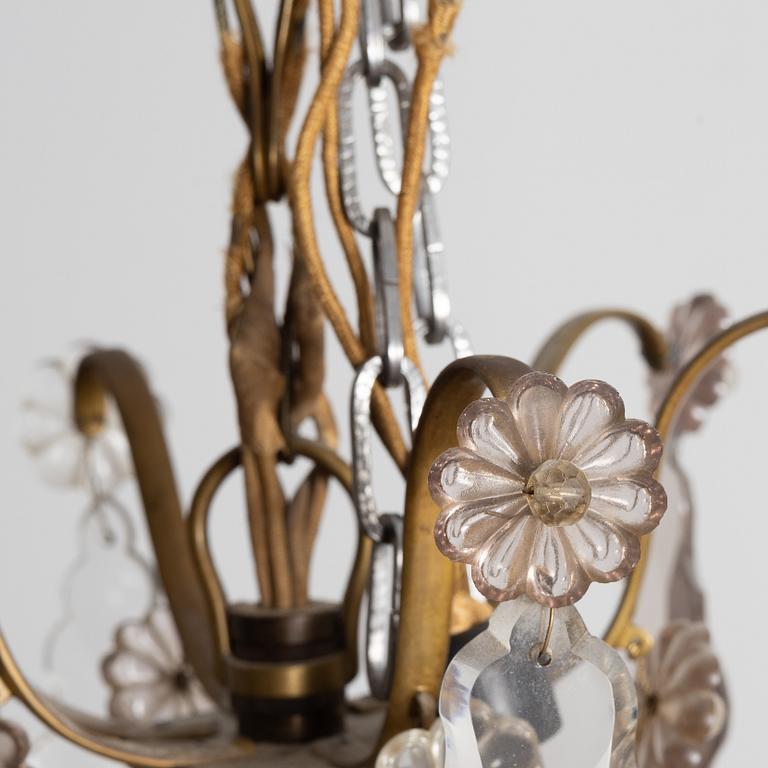 Takkrona, rokokostil, tidigt 1900-tal.