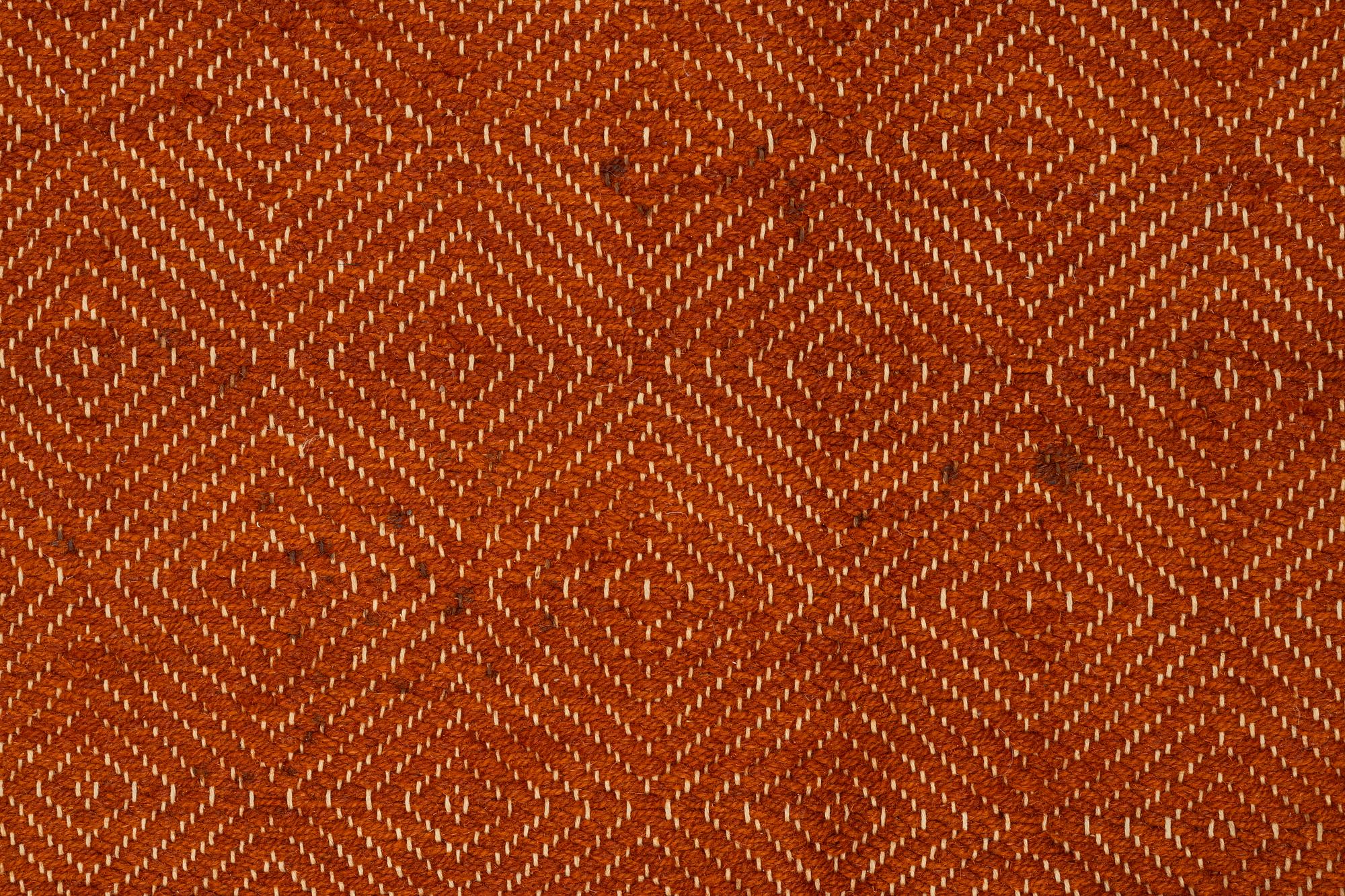 Matta, slätväv ryarelief, ca 200 x 190 cm.