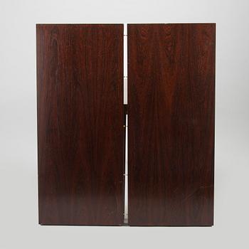Severin Hansen, mid-20th century dining table, model 180 for Haslev Møbelsnedkeri, Denmark.