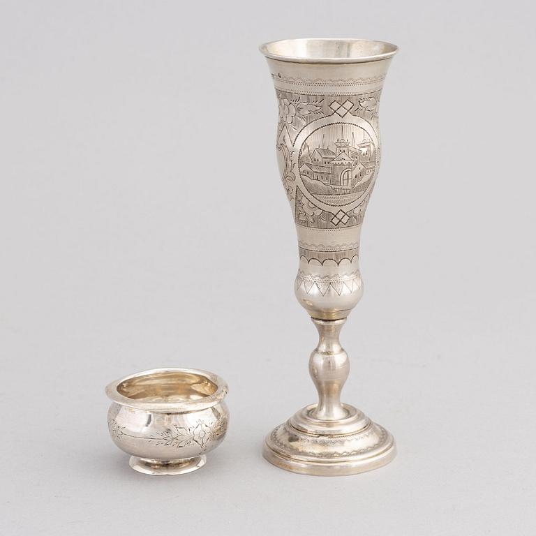 A Russian silver cup and a salt cellar, Moscow 1869 and 1865.