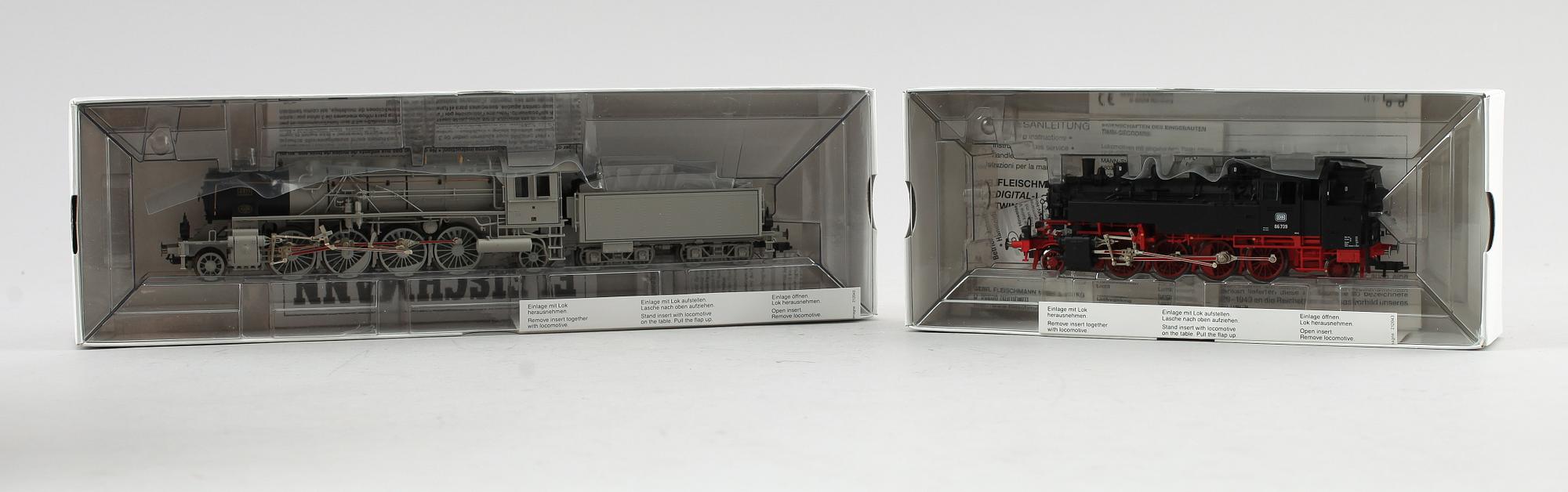 MODELLTÅGSDELAR, 3 st, Fleischmann, Tyskland.