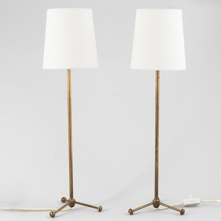 A pair of Swedish Modern table lamps, 1940s-50s.