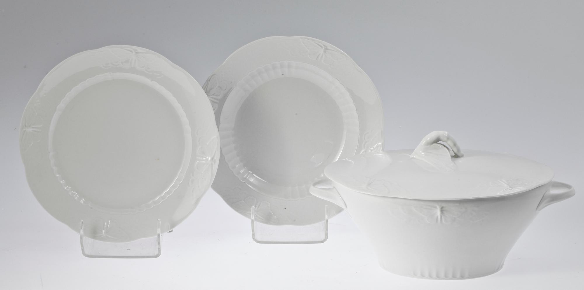 SERVISDELAR, 13 st, porslin, jugend, "Trollslända", Rörstrand, tidigt 1900-tal.