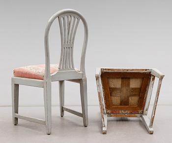 STOLAR 4 st (3+1), 3 st signerade av Erik Holm (mästare i Stockholm 1774-1814), sengustavianska, omkring år 1800.