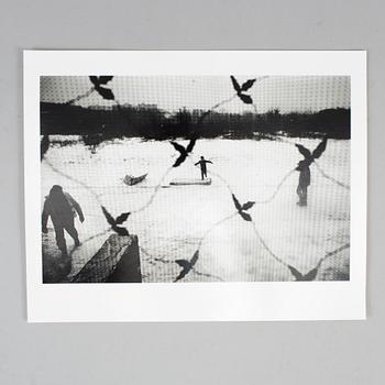 ÅKE ERICSON, limiterad utgåva fotobok samt gelatinsilverfotografi, signerad och numrerad 7/12.