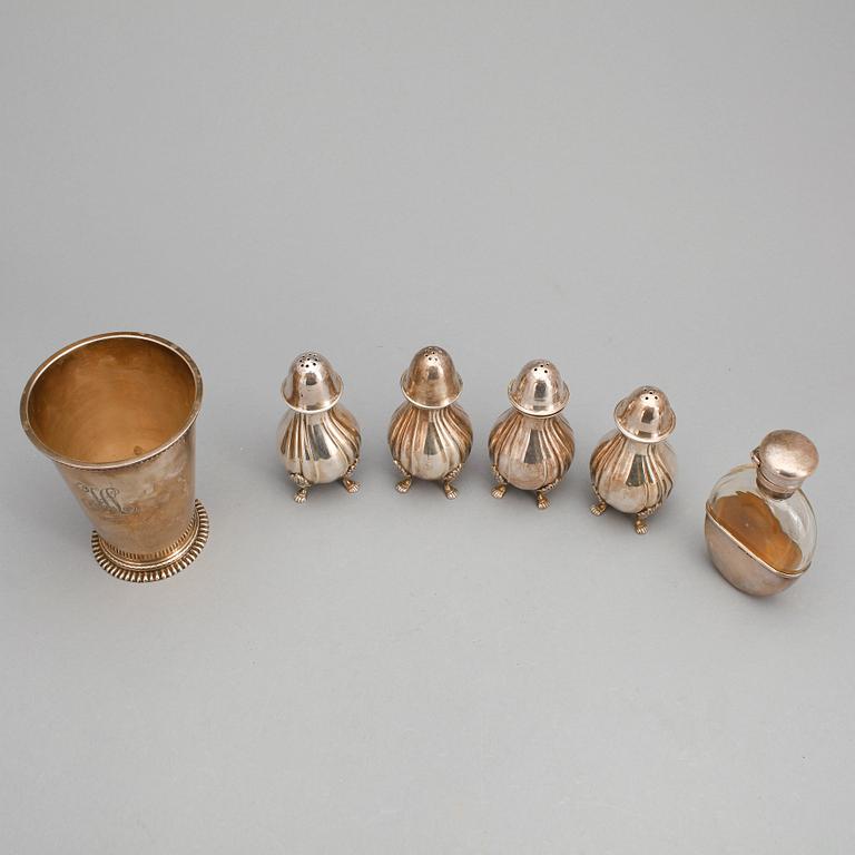 PARTI SILVER, 6 föremål, bla C.G Hallberg, Stockholm, 1913. Vikt ca 590 gram.