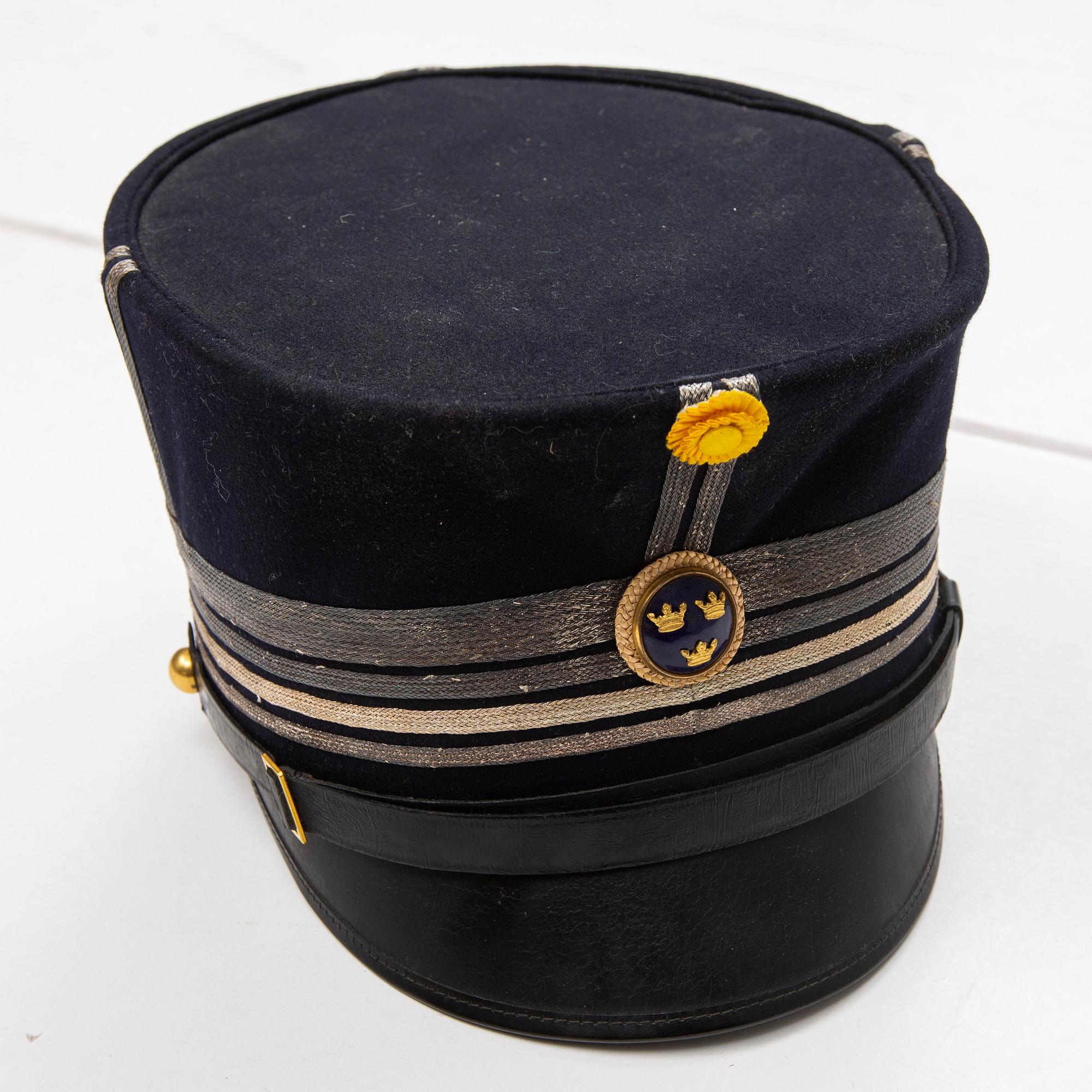 A Swedish officer's uniform 1886 pattern.