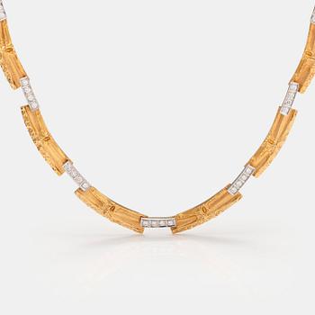 Björn Weckström, Halsband "Messaggio", 18K guld och briljantslipade diamanter ca 1.60 ct tot. Lapponia.