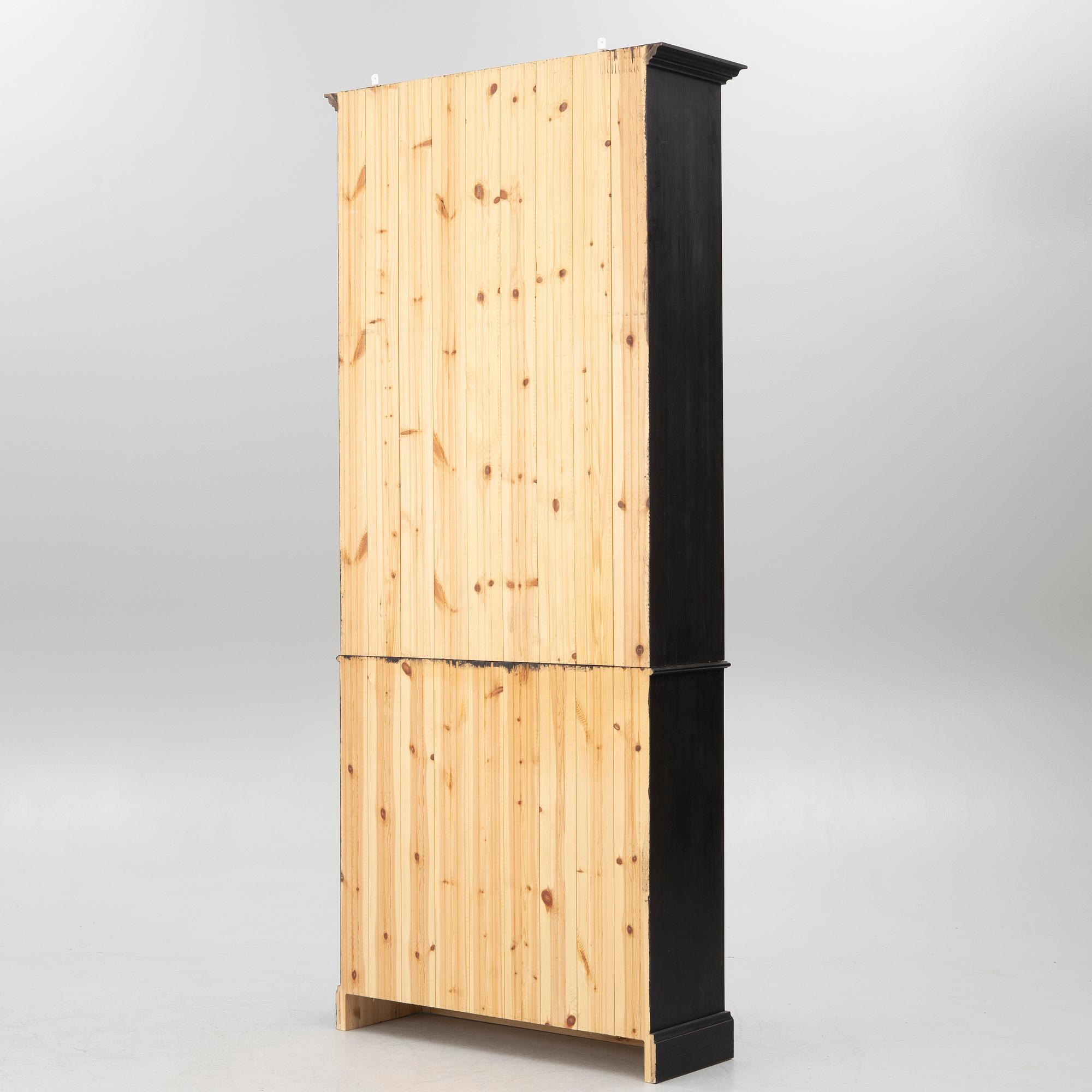 A bookcase, contemporary.