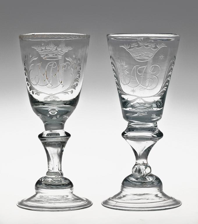 VINGLAS, 2 st, 1700-tal.