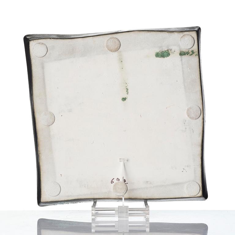 Birger Kaipiainen, a stoneware dish, Rörstrand, Sweden, 1950s.