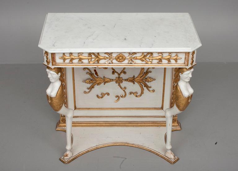 KONSOLBORD, Ryssland 1800-talets början.