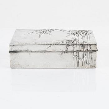 A Japanese Sterling Silver Box, mark of Miyamoto Shoko, Tokyo.