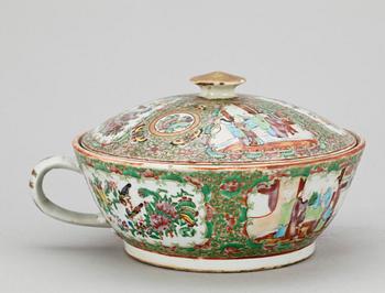 SKÅL MED LOCK OCH HÄNKEL, porslin, Kanton, Kina 1800-tal.