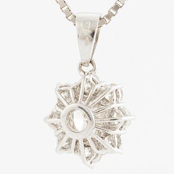 Pendant with chain in 18K white gold set with brilliant-cut diamonds.