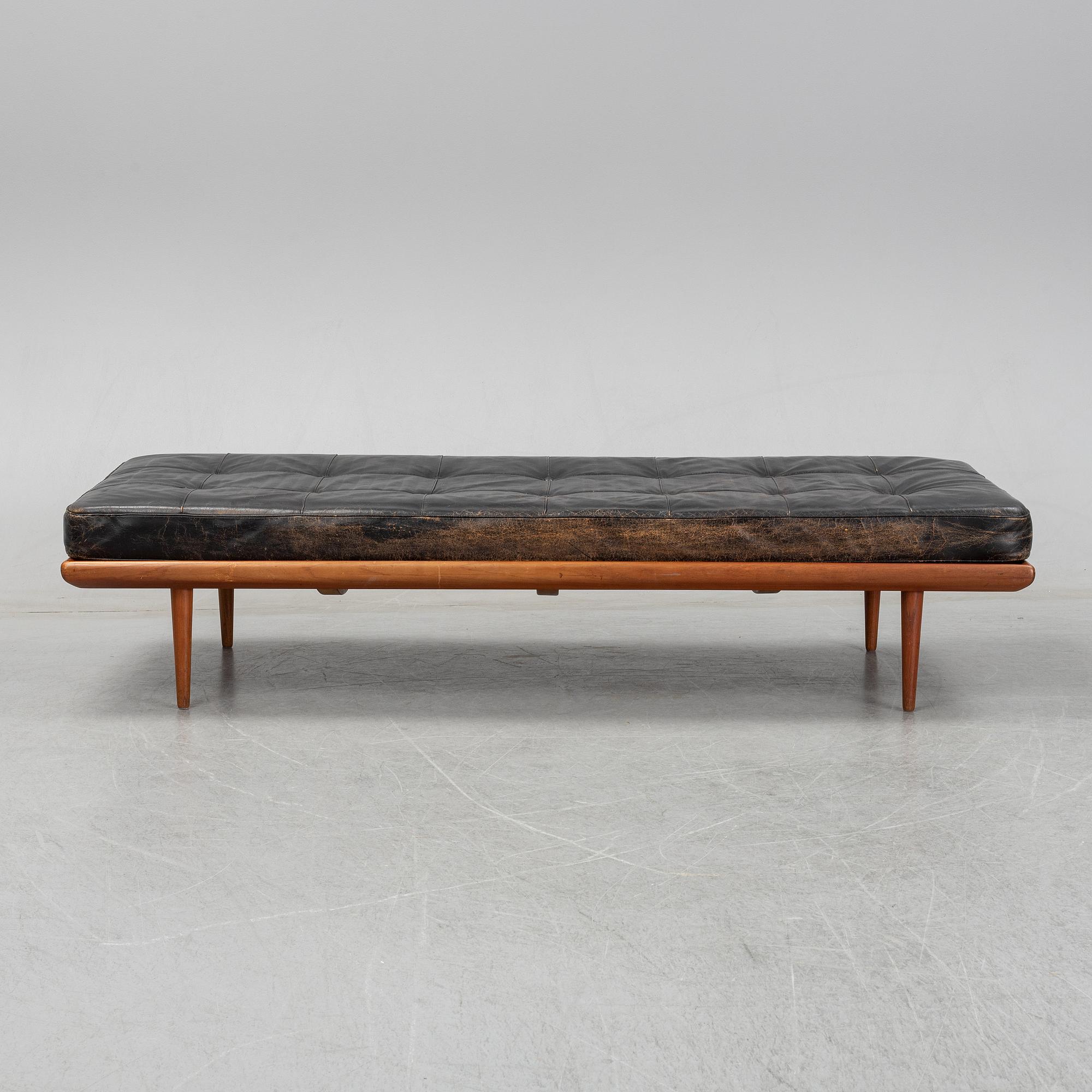 Peter Hvidt & Orla Mølgaard Nielsen, a 'Minerva' teak daybed, France & Son, Denmark, 1950's/60's.