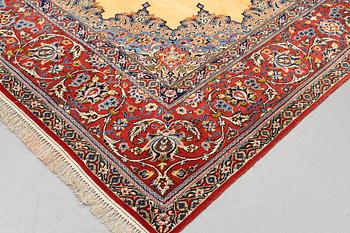 Matta, Old Isfahan, part silk, ca 311 x 201 cm.