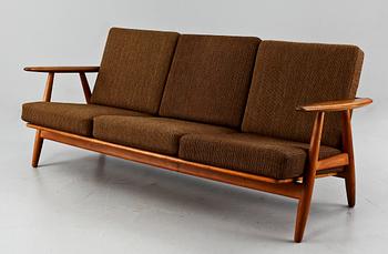 SOFFA, "Cigarren", "GE-240", Hans J Wegner, Getama.