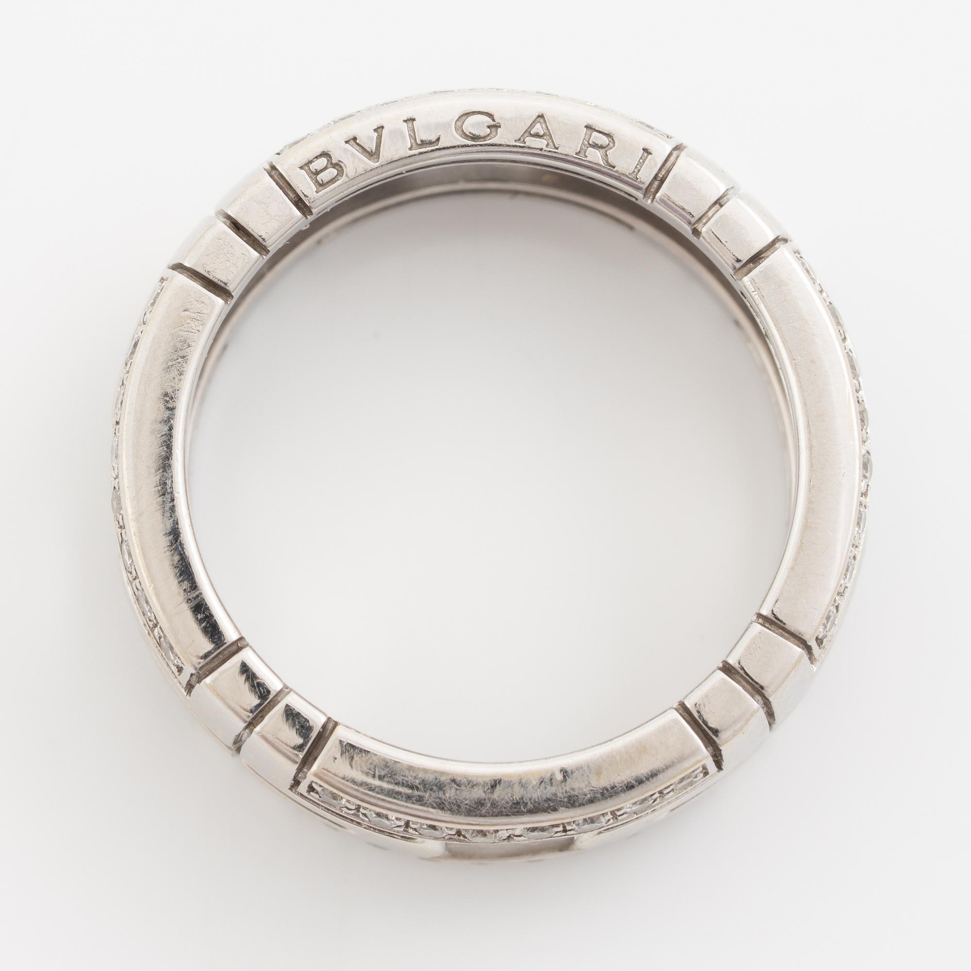 Bulgari ring 18K white gold with round brilliant-cut diamonds "Parentesi".