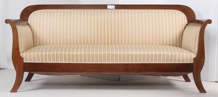 SALONGSGRUPP, 4 delar, Karl Johan-stil, 1900-tal.