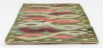 Ann-Mari Forsberg, a textile. "Bandet", a tapestry variant ca, ca 55 x 32 cm, signerad AMF.