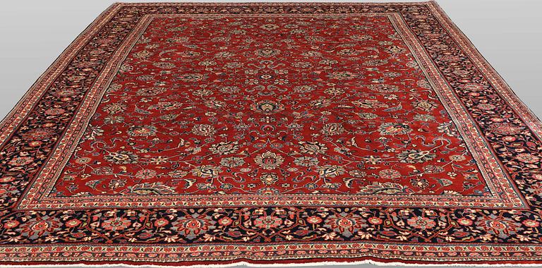 Matta, Sarouk, ca 353 x 265 cm.