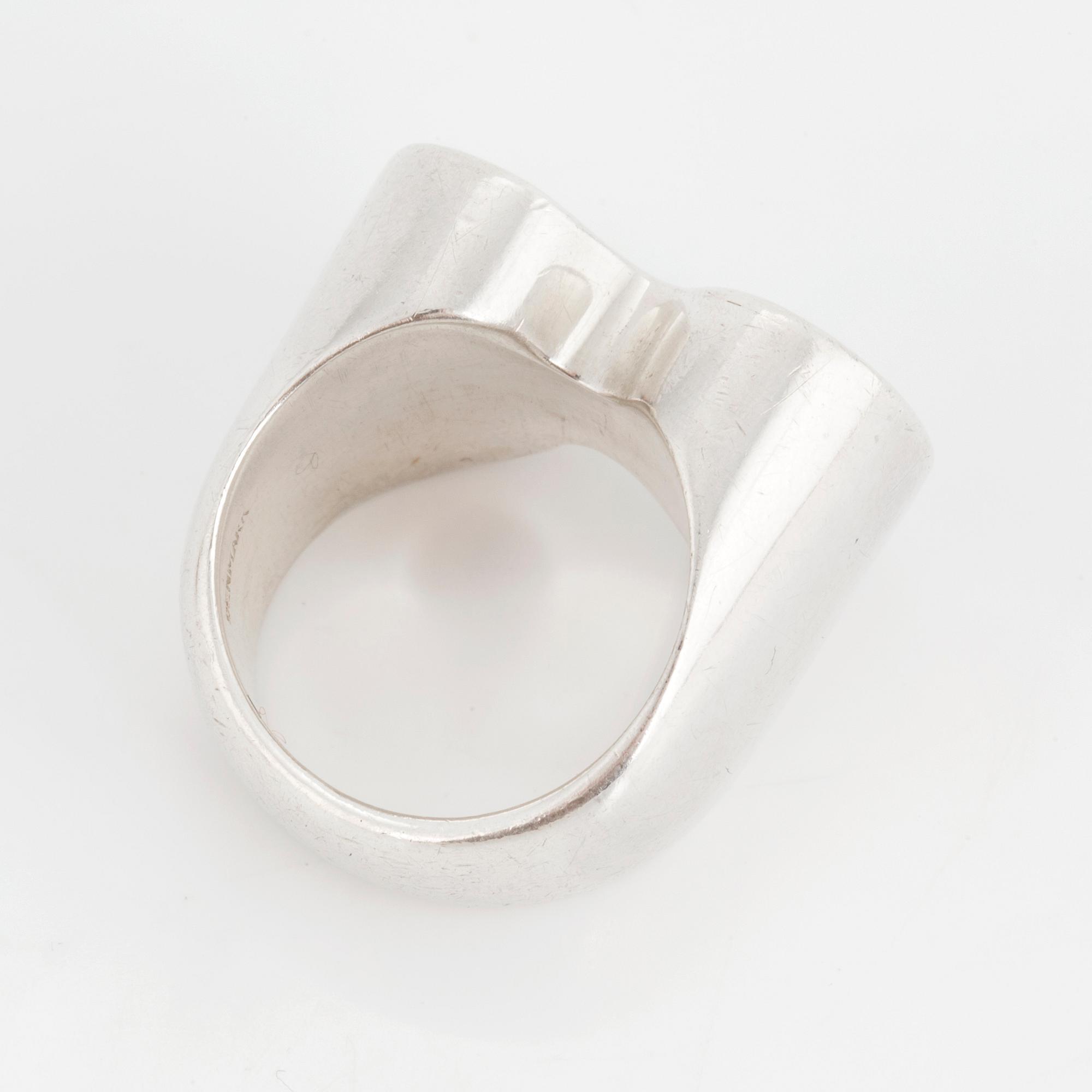 HANS HANSEN, a sterling silver ring, Denmark.