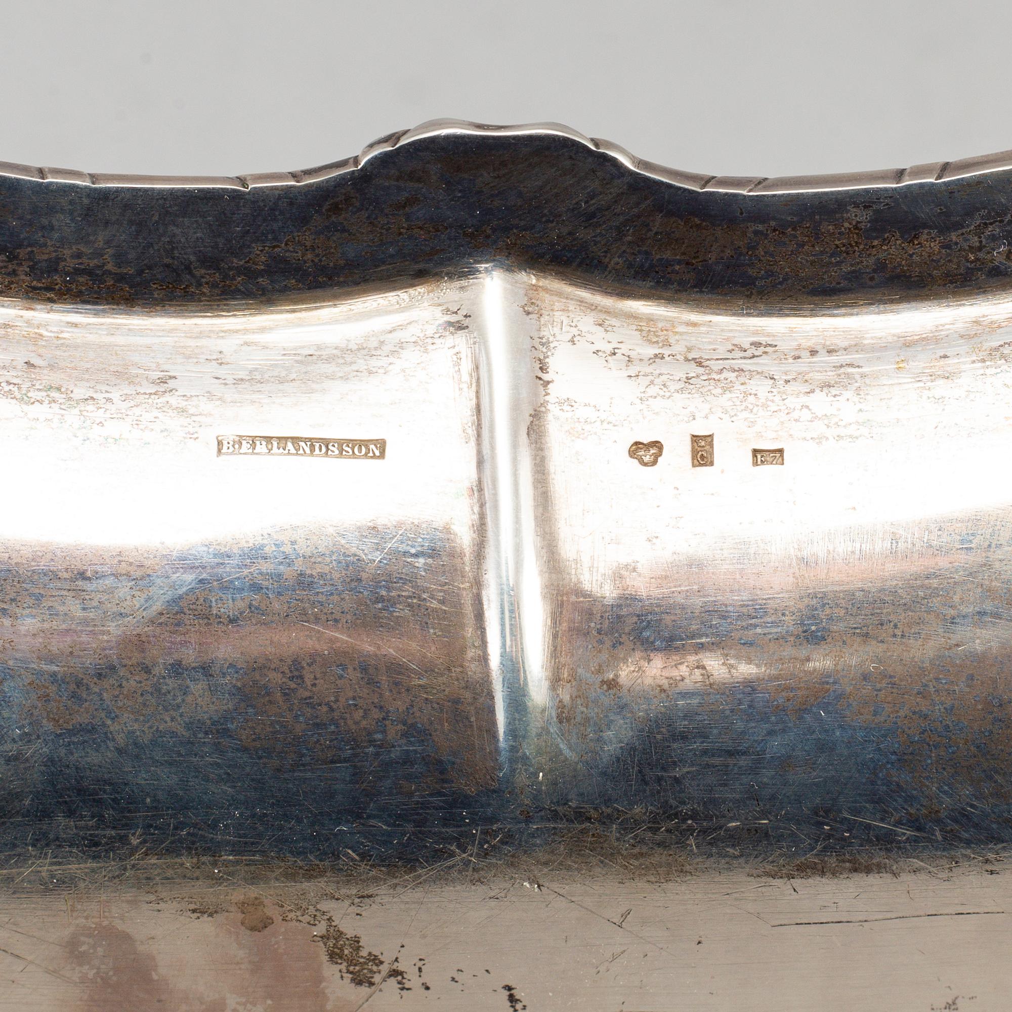 Bernt Erlandsson, skålfat/karott, sk kuddkarott, silver, Kristianstad 1907.