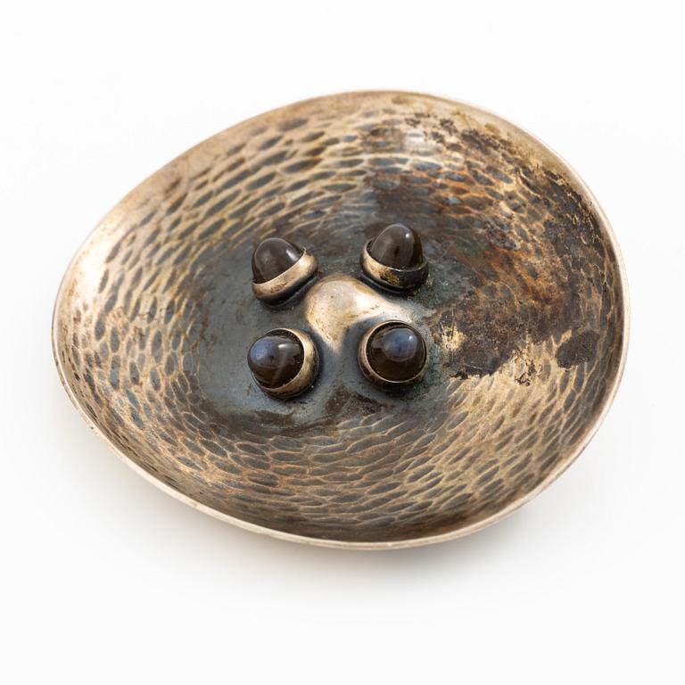 Brosch, silver med labradorit, Kupittaan Kulta, Turku/Åbo, Finland.