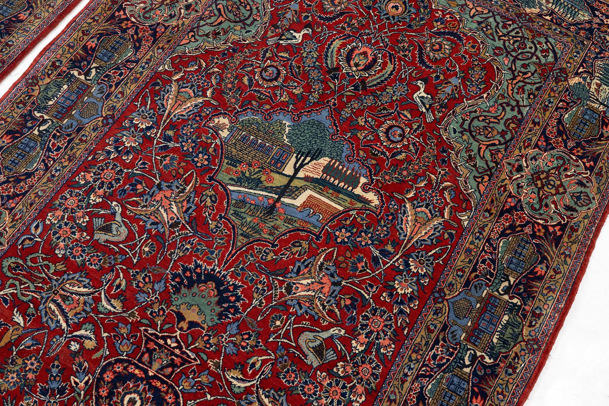 Mattor, ett par, figurala Keshan, centrala Persien, ca 204 x 136 resp 200 x 134 cm.
