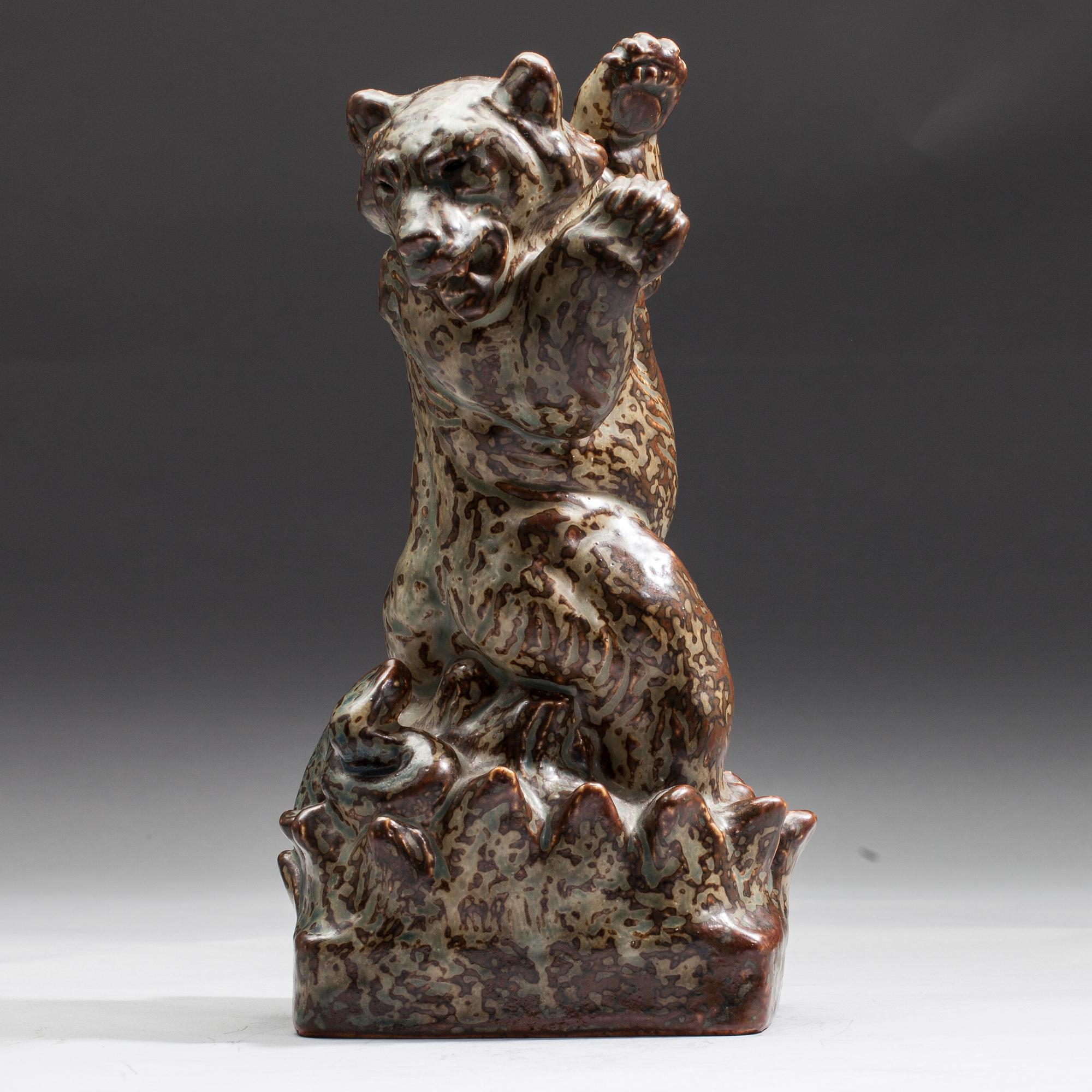 FIGURIN, stengods, Knud Kyhn, Royal Copenhagen, 1950-tal.