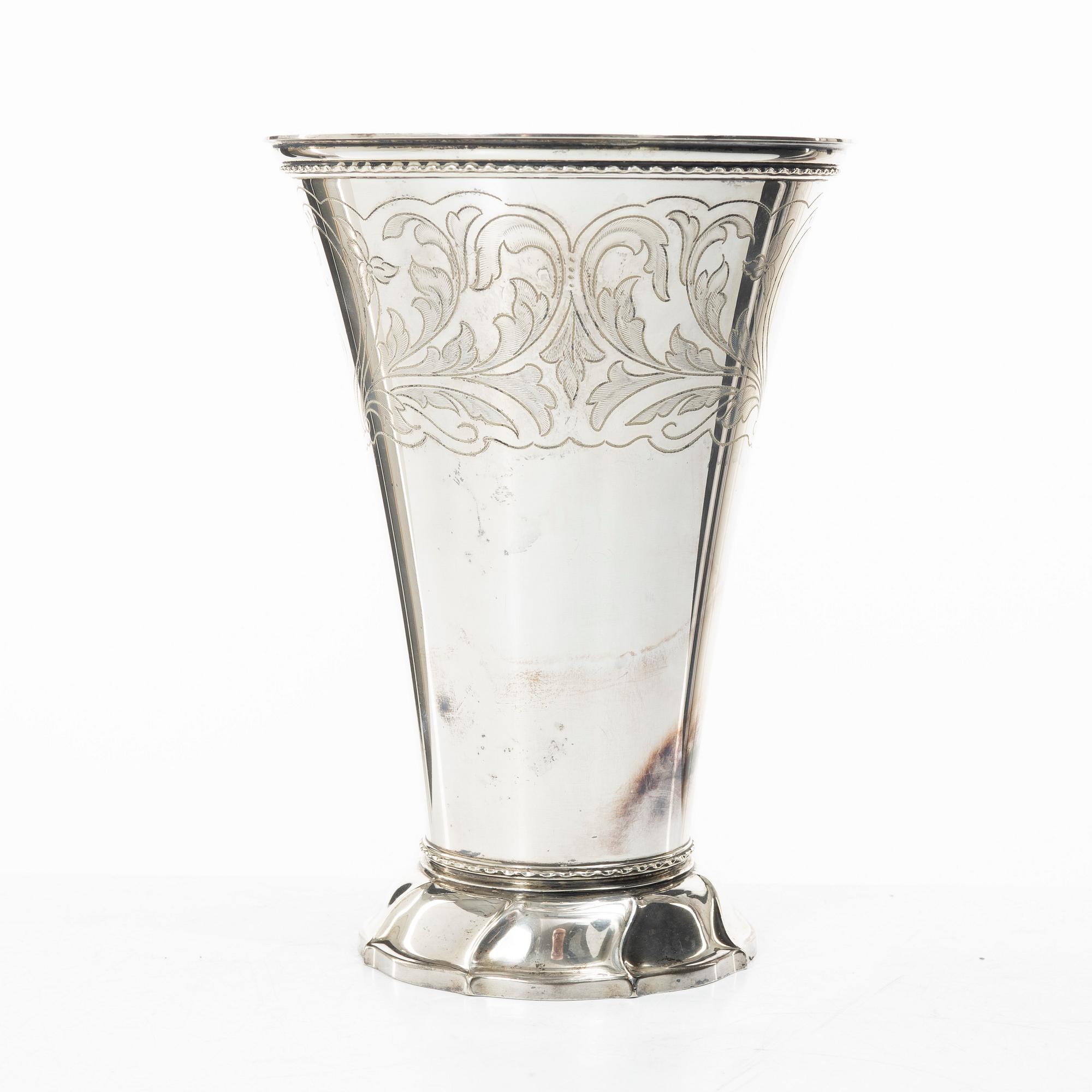 Guldsmedsaktiebolaget (GAB), A Swedish silver beaker, Stockholm 1938.