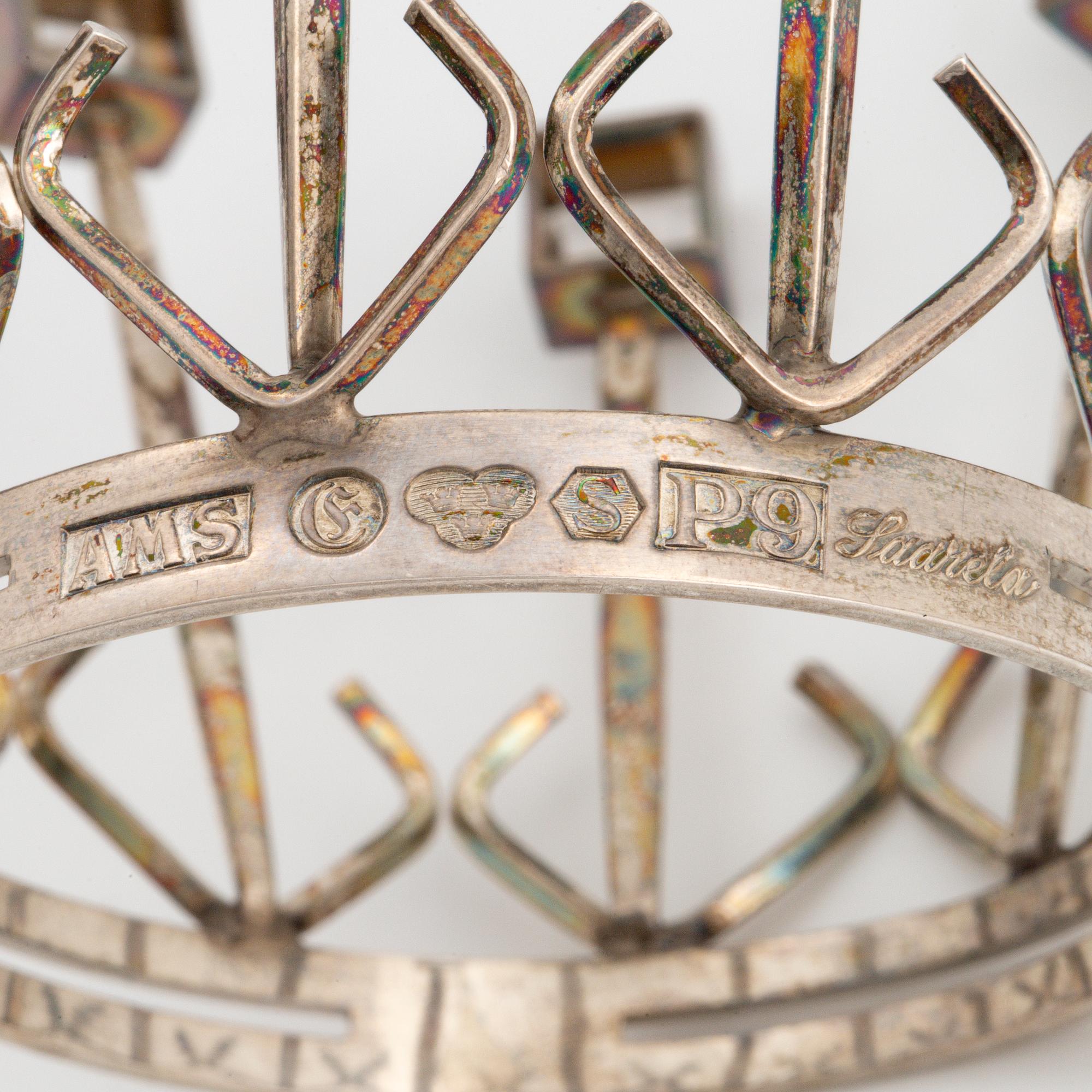 An Aarvo Saarela silver bridal crown, 1965.