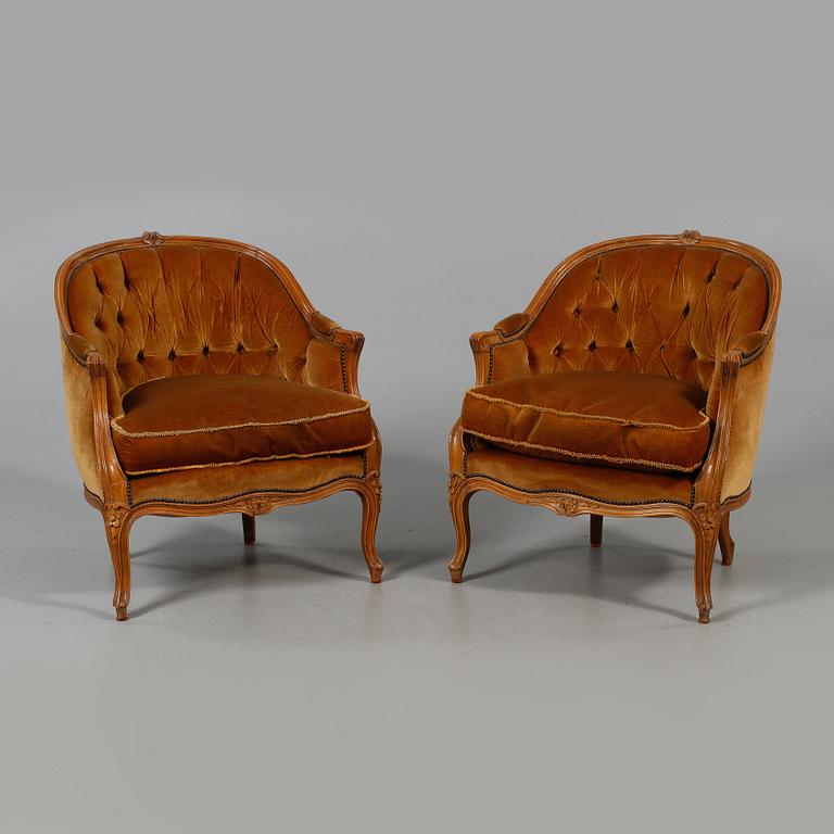 BERGÈRER, ett par, rokokostil, 1900-tal.