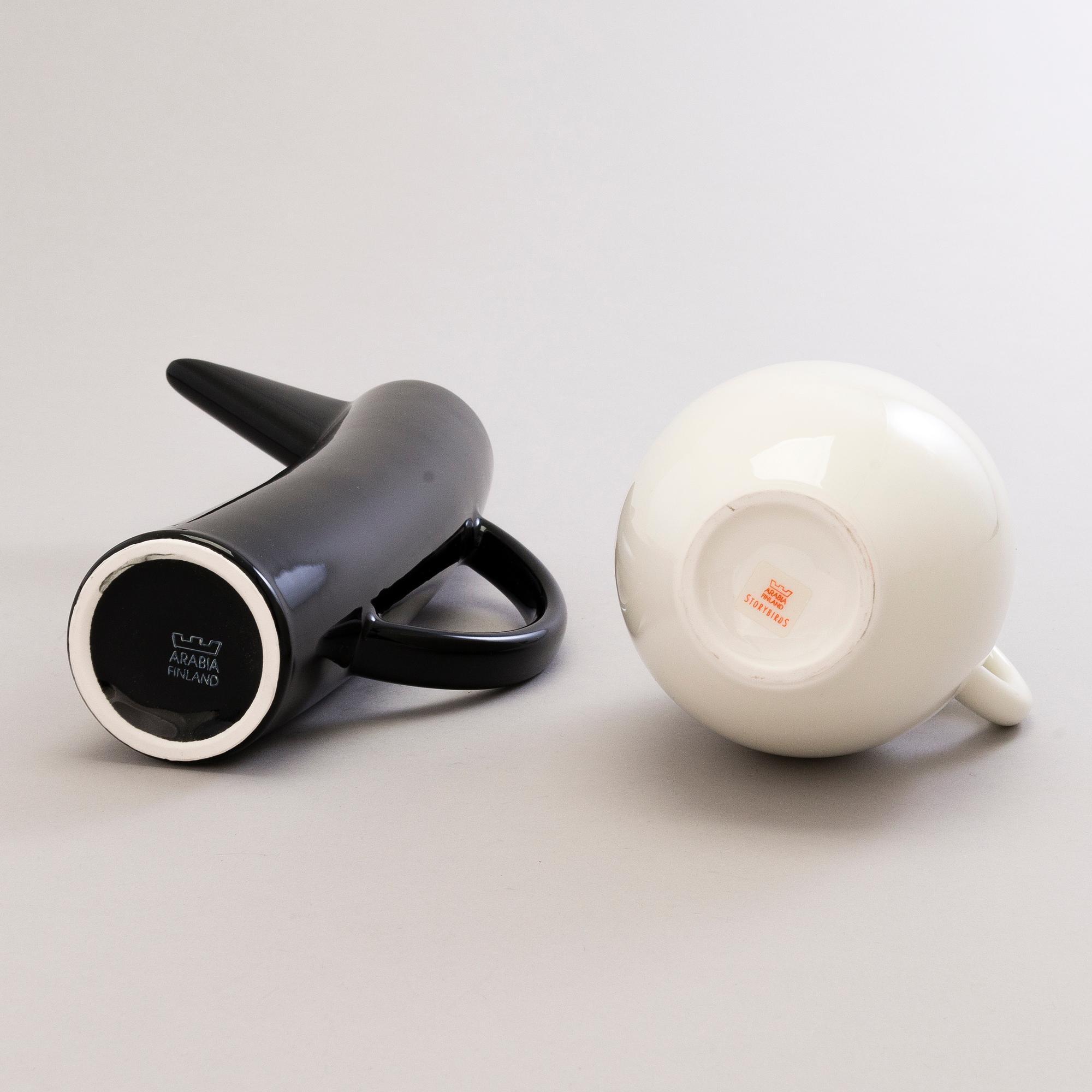 KATI TUOMINEN-NIITTYLÄ. Two Ceramic 'Storybirds' Jugs by Arabia, Finland.