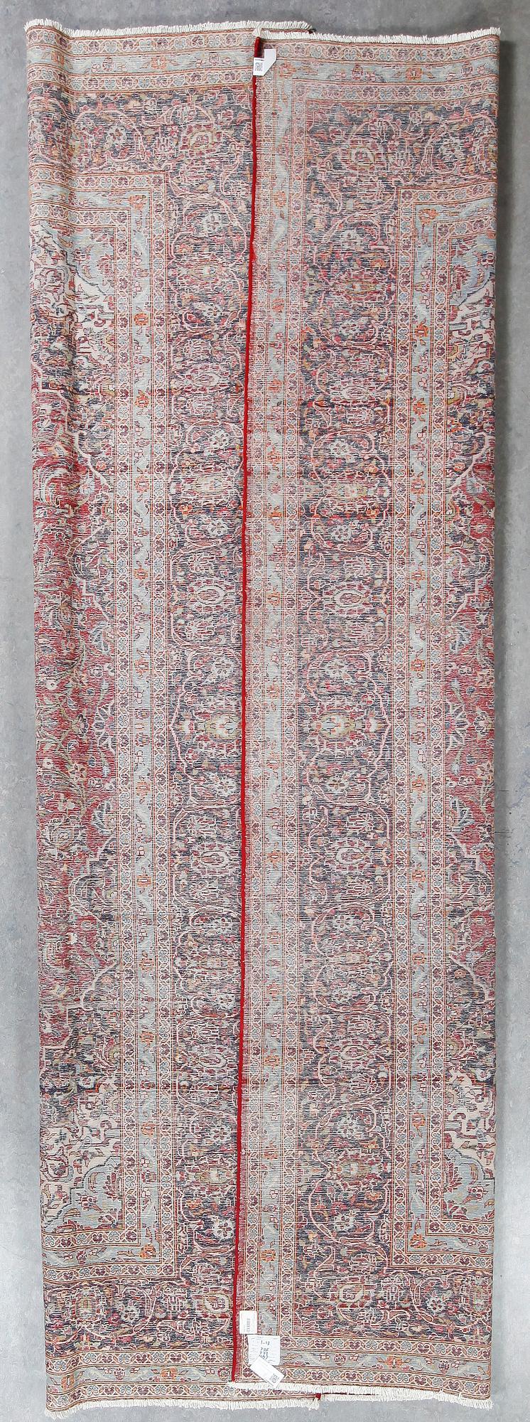 MATTA, Keshan, ca 395x292 cm.