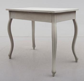 SKRIVBORD, rokokostil, 1800-talets andra hälft.