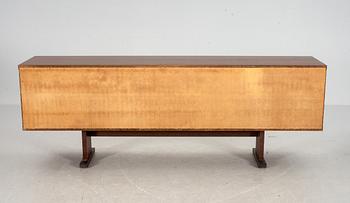 SIDEBOARD, Gansö, Danmark. 1970-tal.