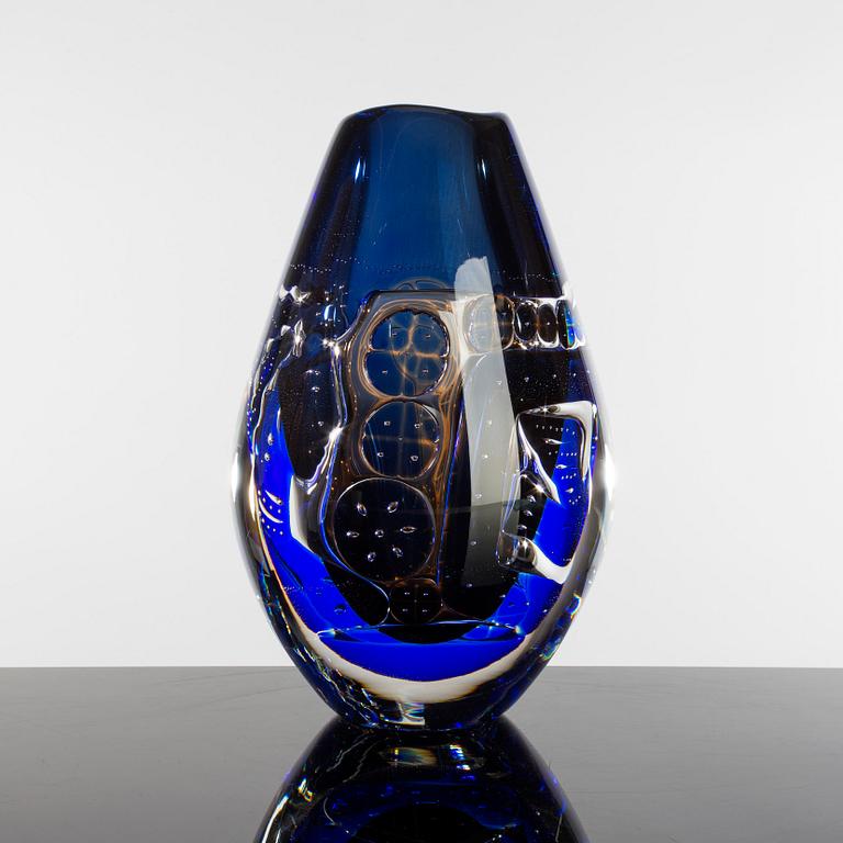 EDVIN ÖHRSTRÖM, vase, glass, ariel, signed, Orrefors, 1987.