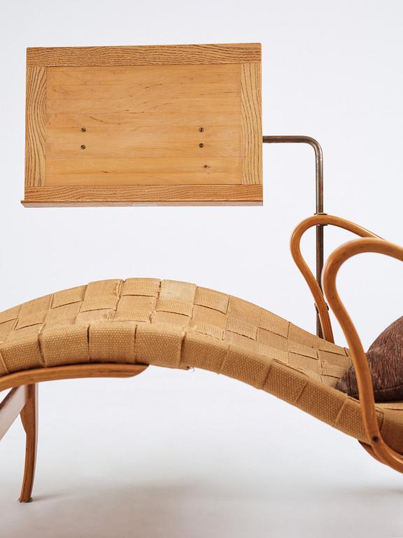 Bruno Mathsson, a rare easy chair for Firma Karl Mathsson, Värnamo, Sweden 1940s.