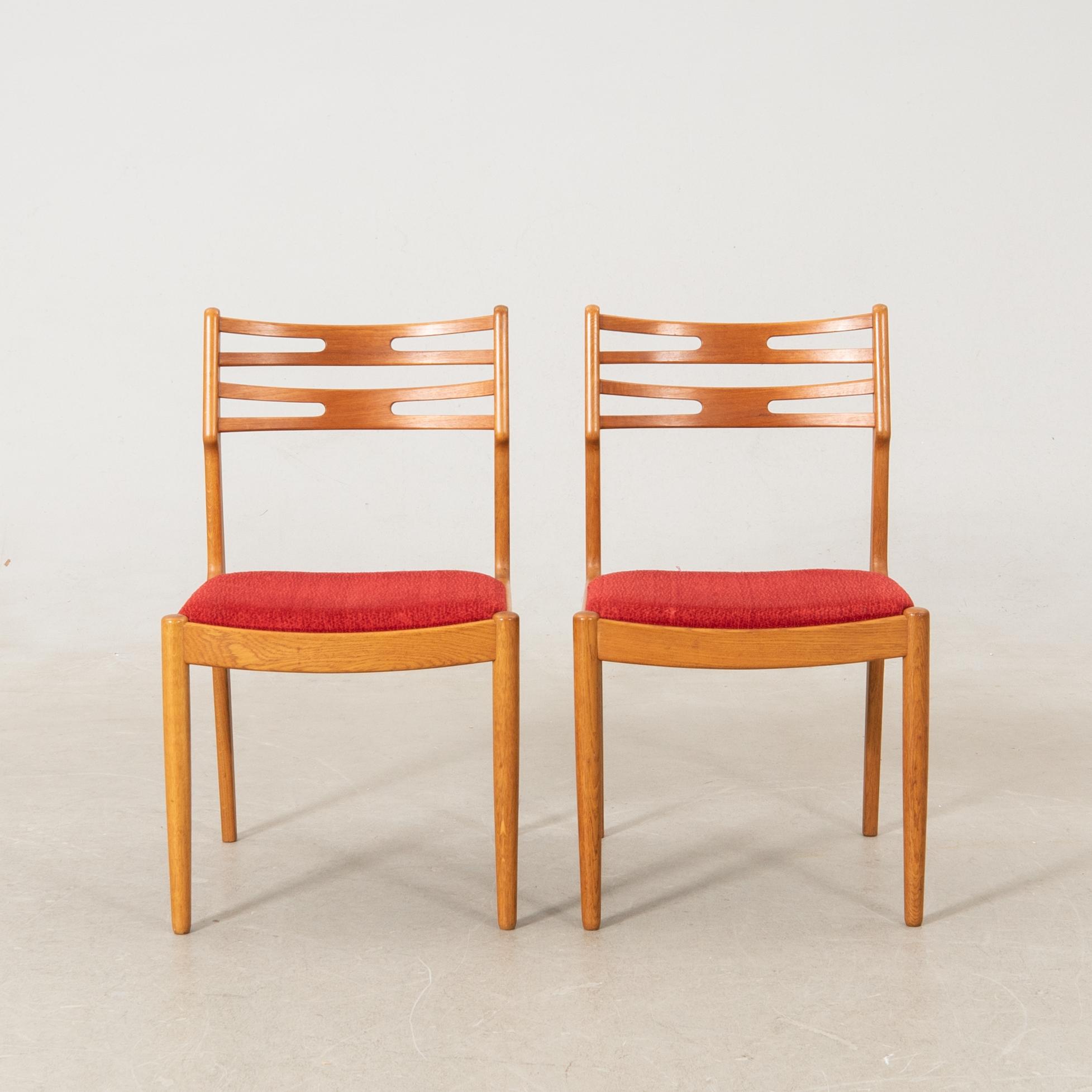 Chairs 3 pcs likely "101" Johannes Andersen for Vamo, Denmark, 1950s/1960s.