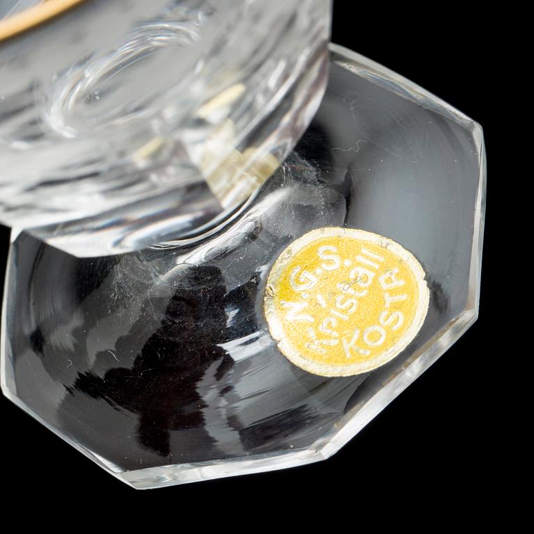 GLASSERVIS, 32 dlr, Kosta, 1900-talets första hälft.