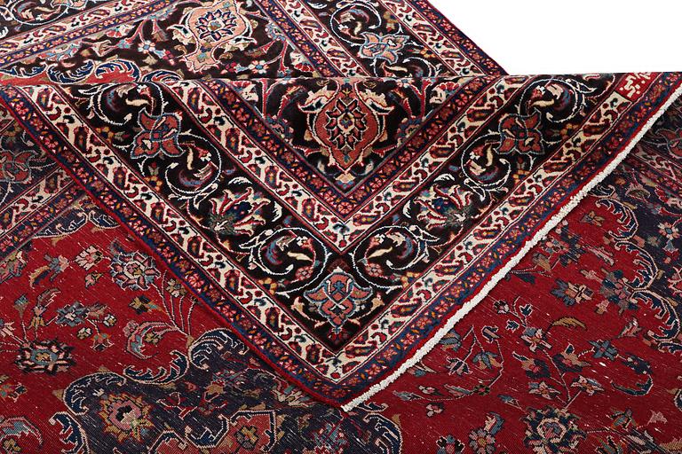 Matta, Keshan, ca. 285 x 202 cm.