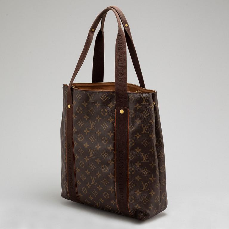 LOUIS VUITTON, a 'Monogram Beaubourg' bag.