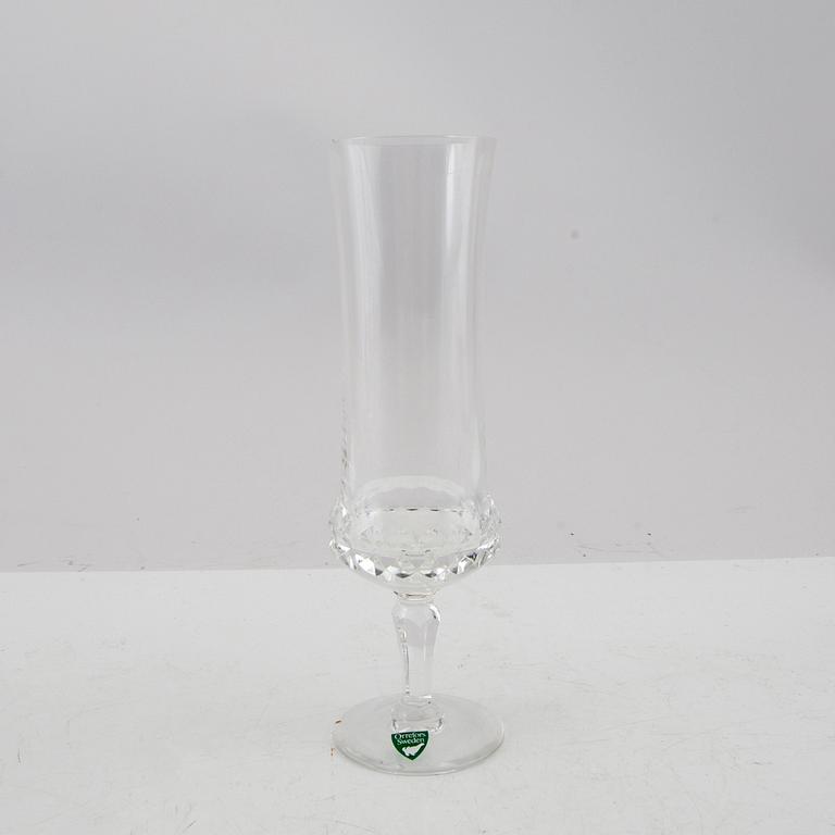 Ingeborg Lundin, servis 110 dlr  "Silvia" Orrefors.