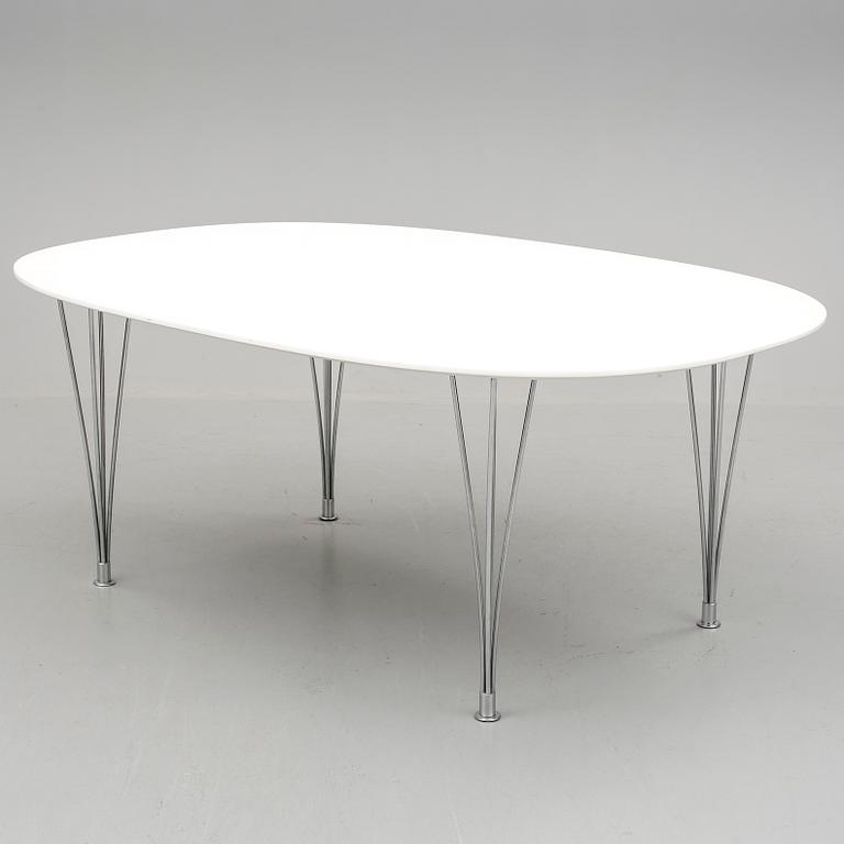 BORD, "Superellips", Bruno Mathsson och Piet Hein, Fritz Hansen, Danmark, 1900-talets andra hälft.