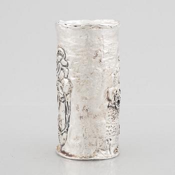 A sterling silver vase, mark of Lars Arby, Gothenburg, Sweden, 1975.