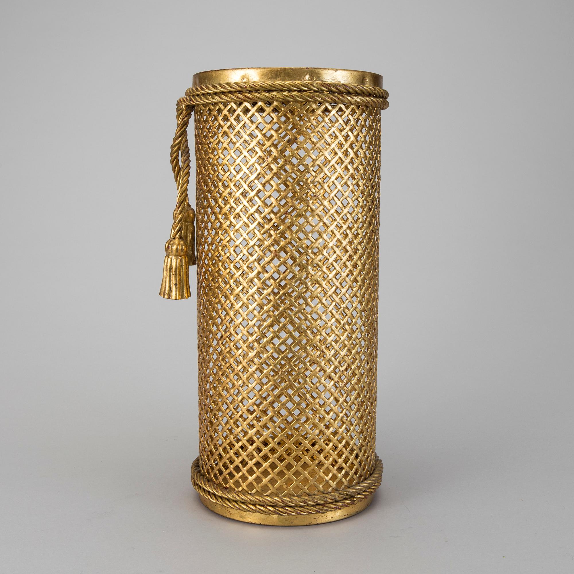 PARAPLYSTÄLL, 1900-tal.