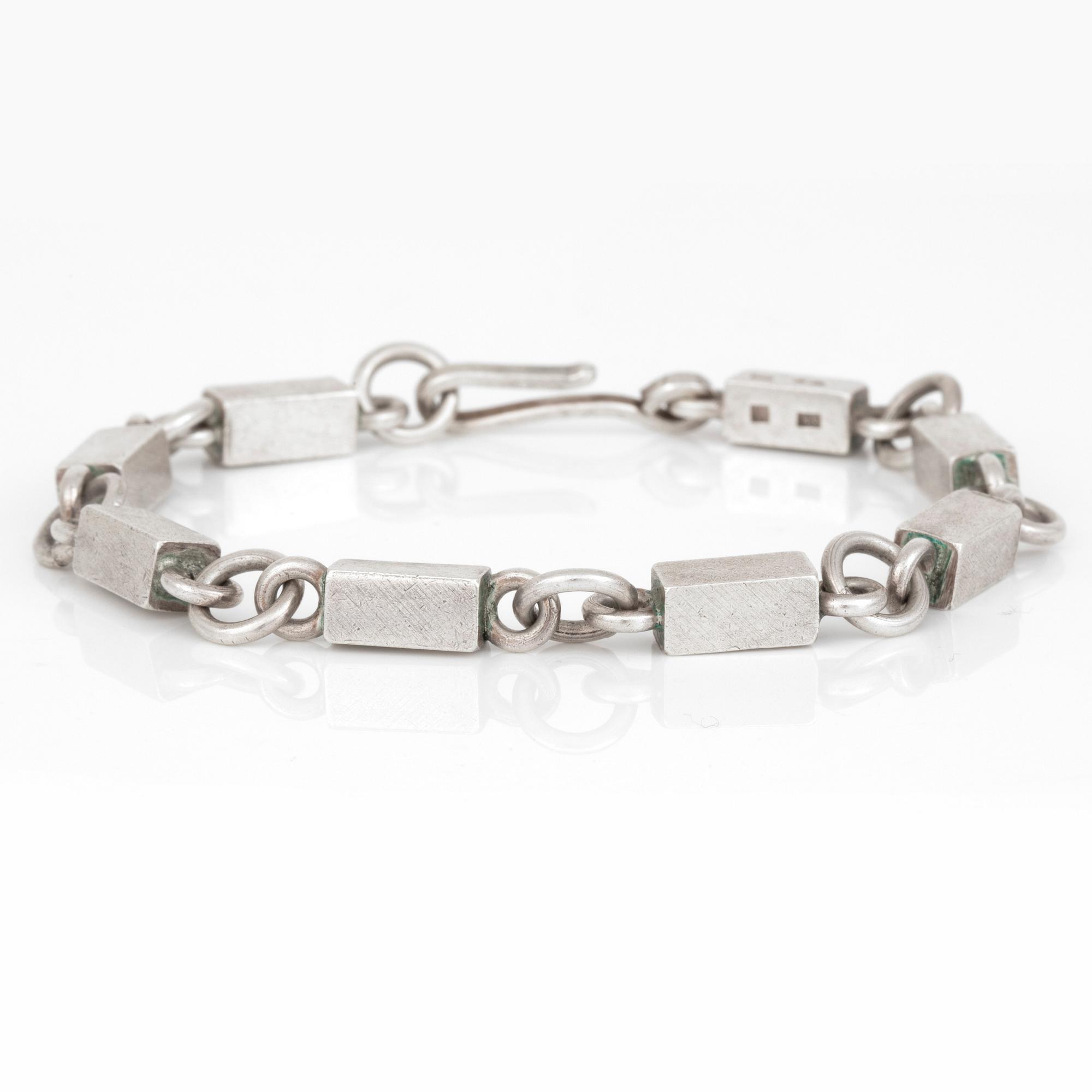 ARMBAND, silver, Wiwen Nilsson, Lund, 1972. Vikt 28 g.