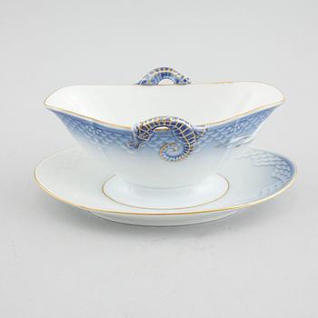 SERVISDELAR, 37 st, porslin, "Måsen", Bing & Gröndahl, Danmark, 1900-talets andra hälft.